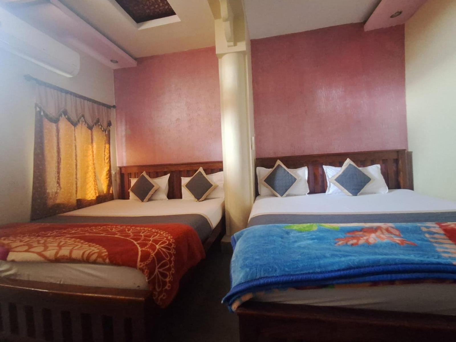 Hotel Om Pushkar Extérieur photo
